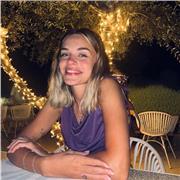 Laureata in scienze dell’educazione offre ripetizioni di italiano e materie umanistiche